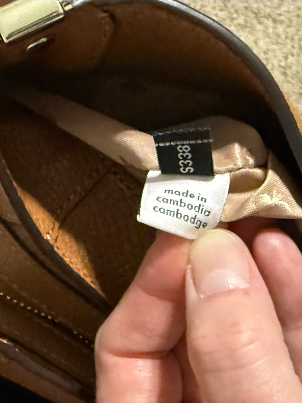 Pre-loved-Kate Spade Leather Bag and Leather Warm Gingerbread Wallet - Picture 6 of 9
